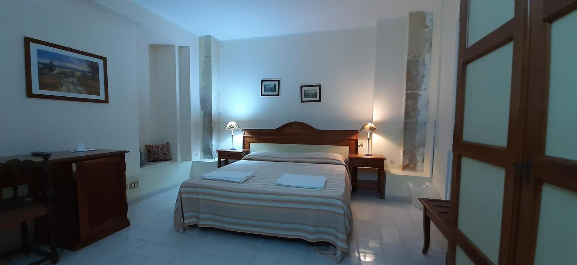 Hotel Casa Mia Сиракуза Екстериор снимка